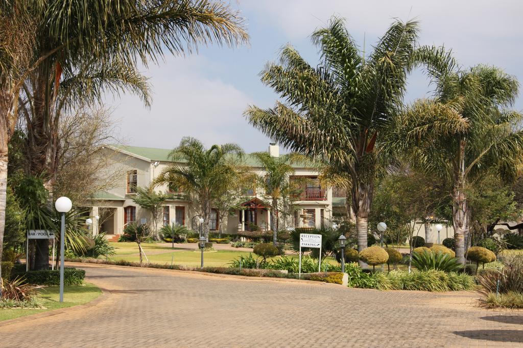 Hotel Hole In One Roodepoort Exteriér fotografie